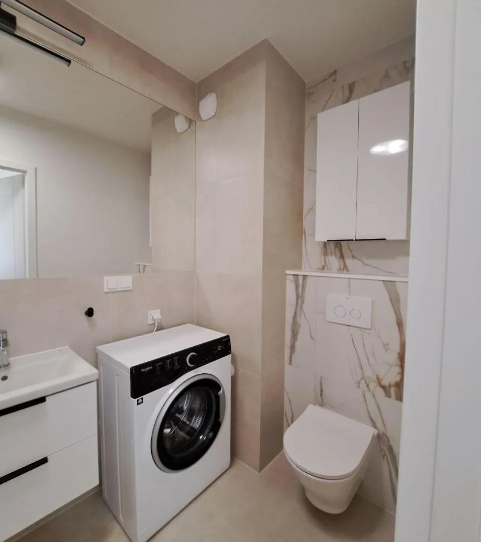 Brand-New 1Bd Apartment In Prime Location Of Wrocław 0*,